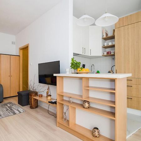 Shortstaypoland Plac Dabrowskiego B140 Varsovia Exterior foto